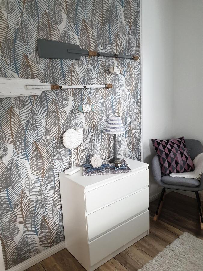 Ferienhaus Ostseeblick Ruegen ザスニッツ エクステリア 写真