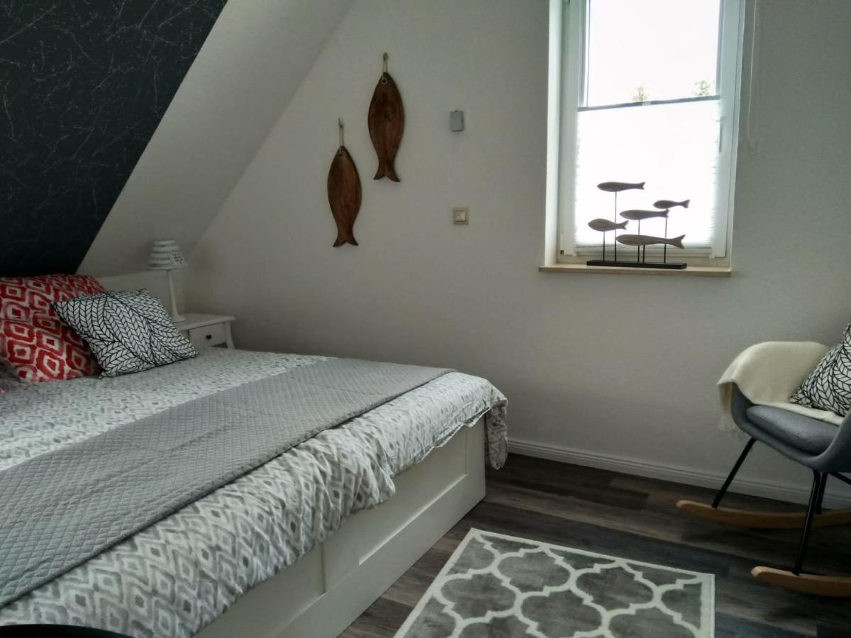 Ferienhaus Ostseeblick Ruegen ザスニッツ エクステリア 写真
