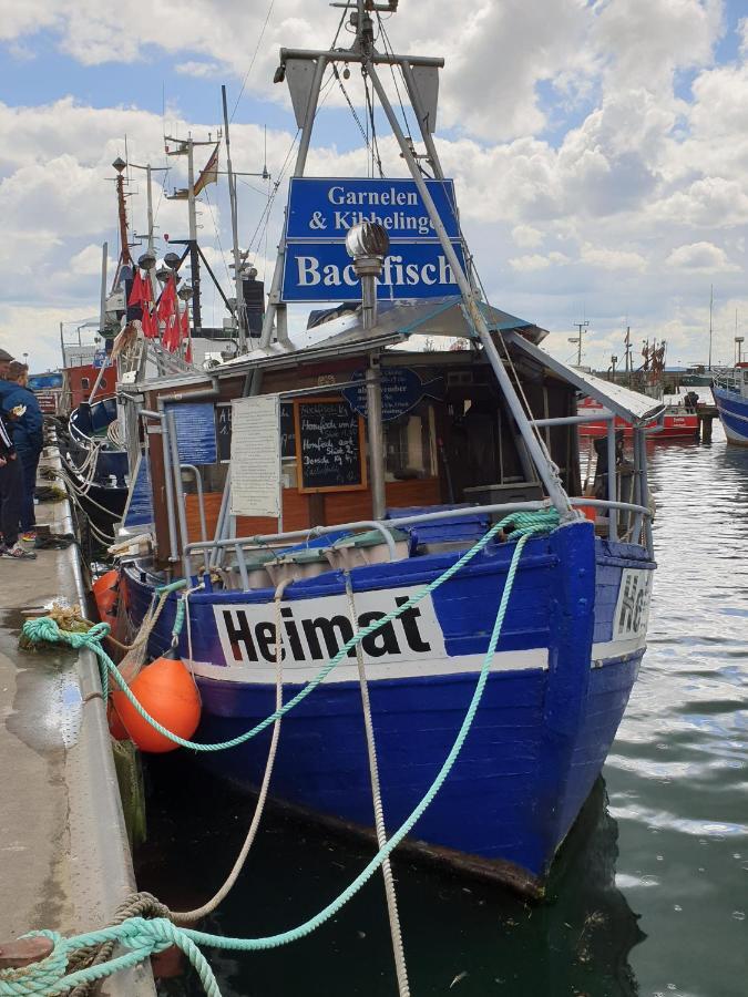 Ferienhaus Ostseeblick Ruegen ザスニッツ エクステリア 写真